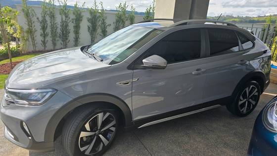 VOLKSWAGEN NIVUS 1.0 200 TSI TOTAL FLEX HIGHLINE AUTOMÁTICO